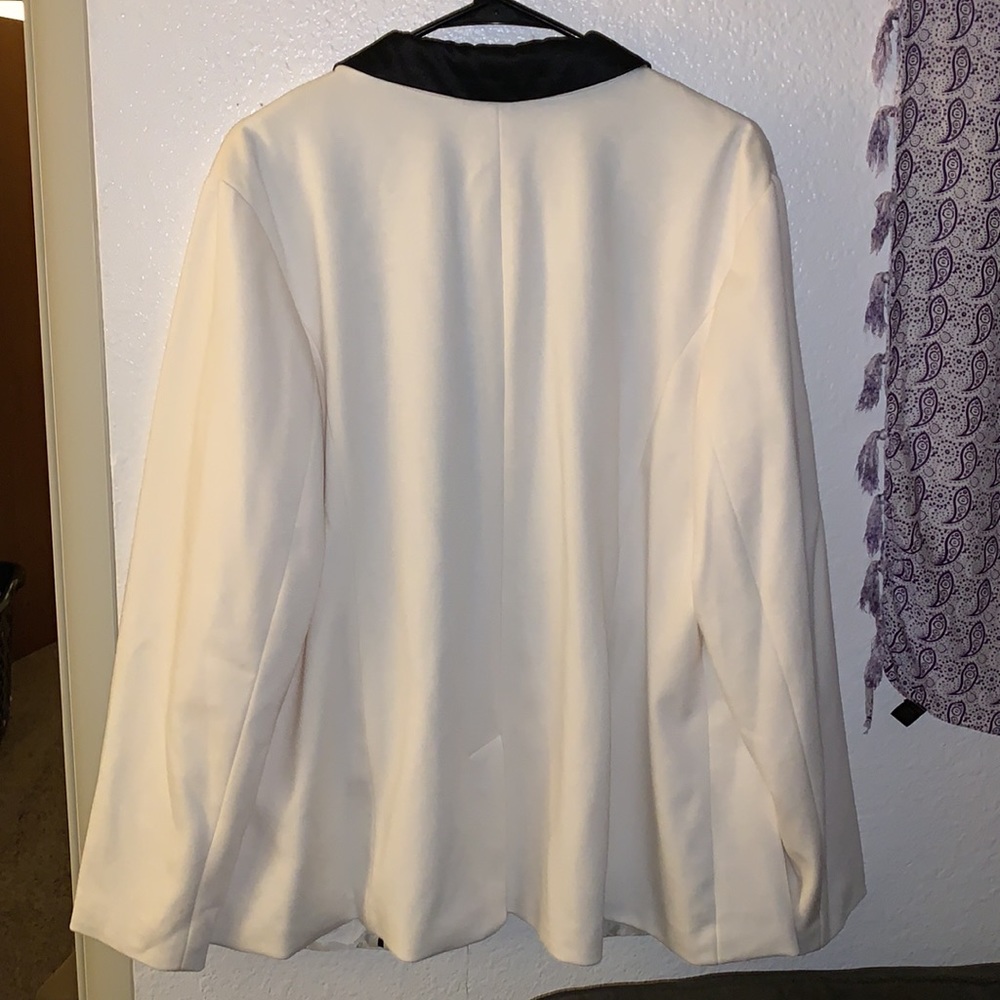 Tuxedo blazer - black and white womens size 18W - Picture 6 of 6